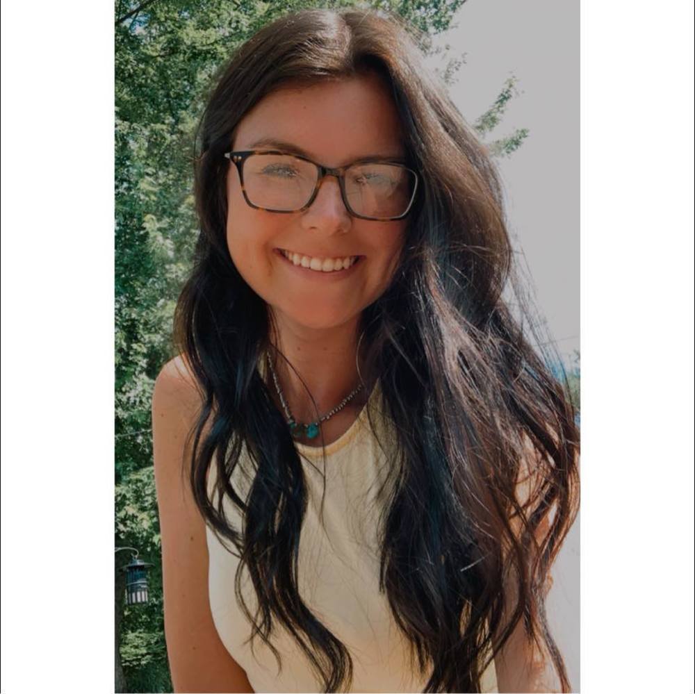 Meet your Posher, Dana